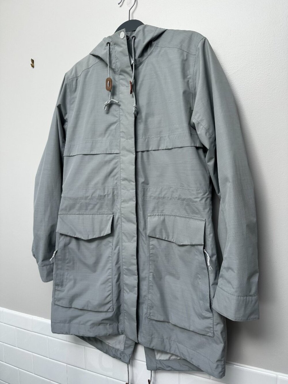 REI Co-op Gray Waterproof Rain Parka Coat Jacket - Women's Size XS - Like New